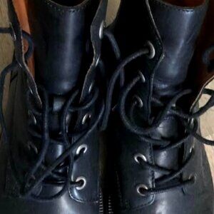 SOLD ELSEWHERE — Madewell Combat Boots